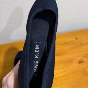 Anne Klein Women's Navy Flats